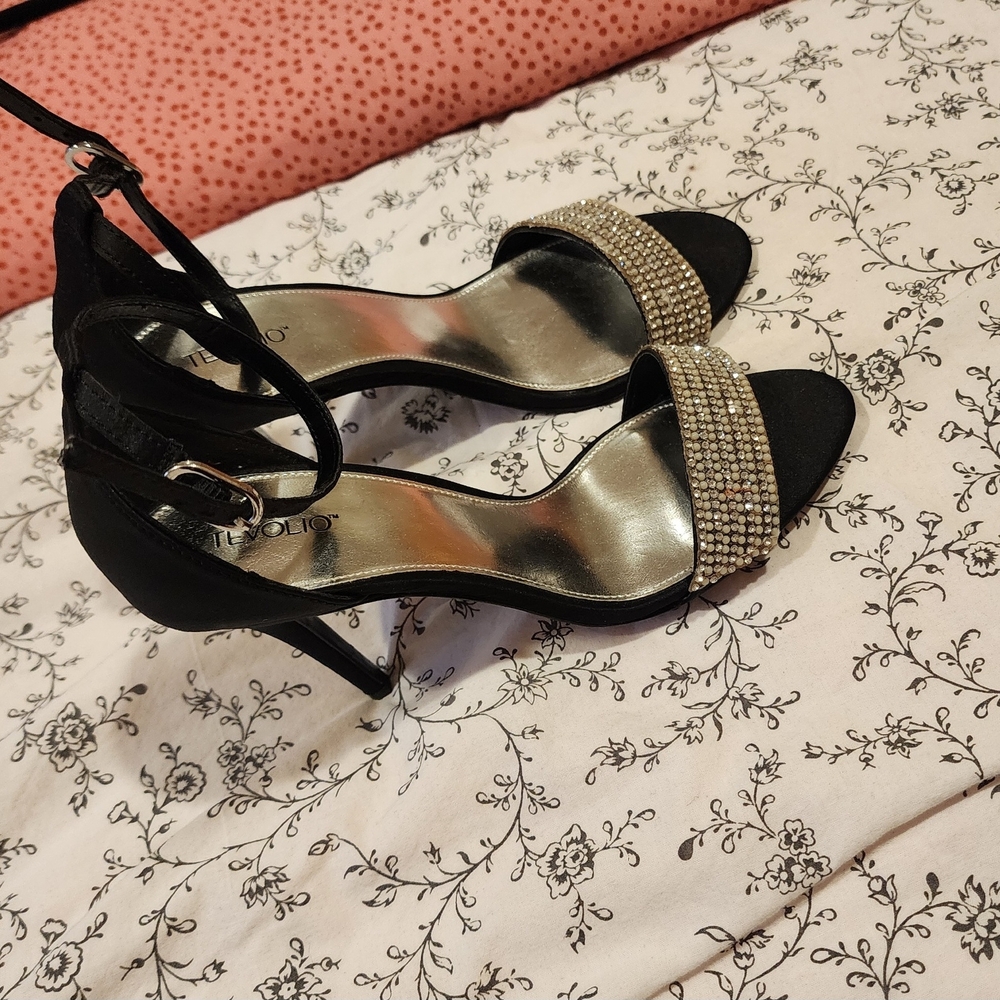 Special occasion Pumps